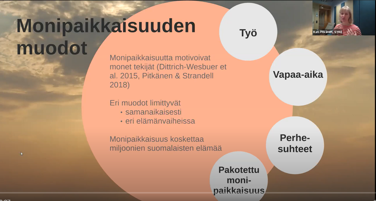Kuvakaappaus Kati Pitkäsen esityksestä.
